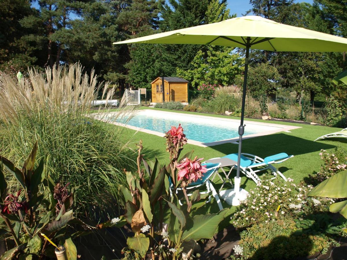 Cozy Cottage In Aquitaine With Private Swimming Pool Peyzac-le-Moustier Bagian luar foto